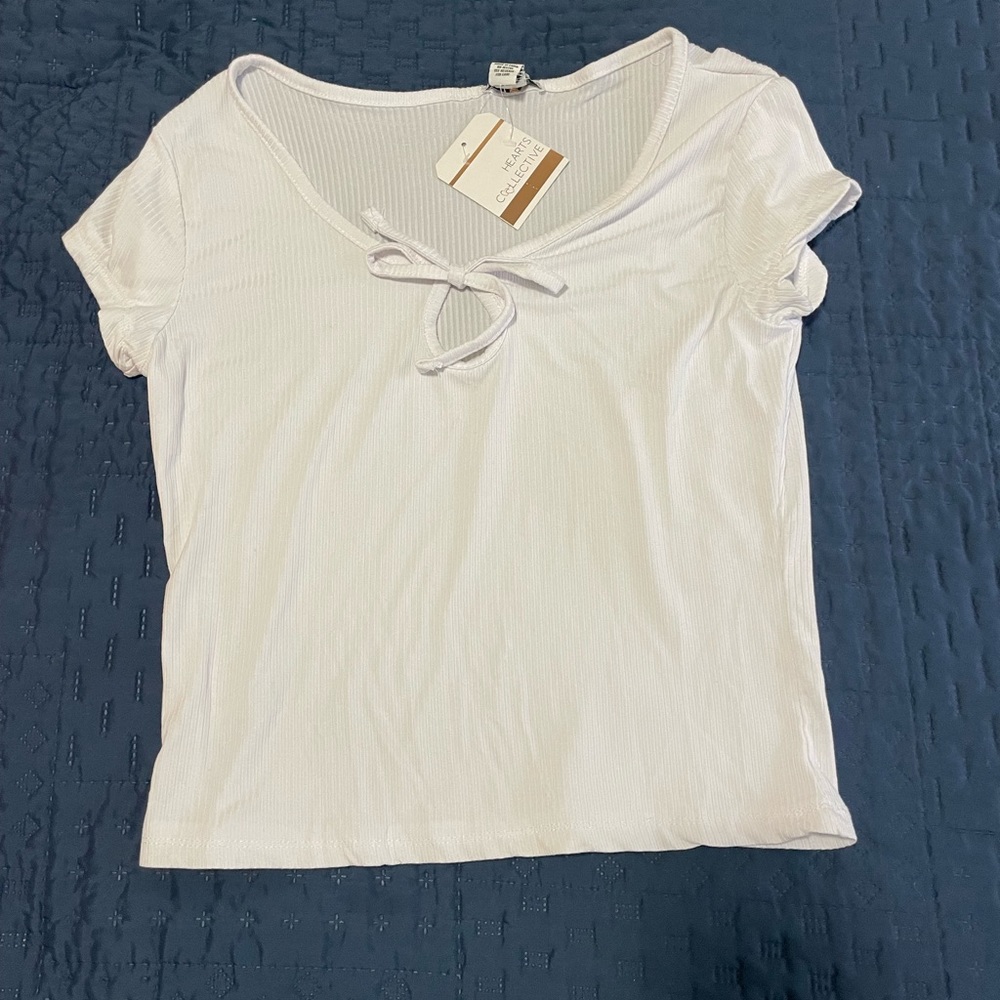 New blouse withe size XL